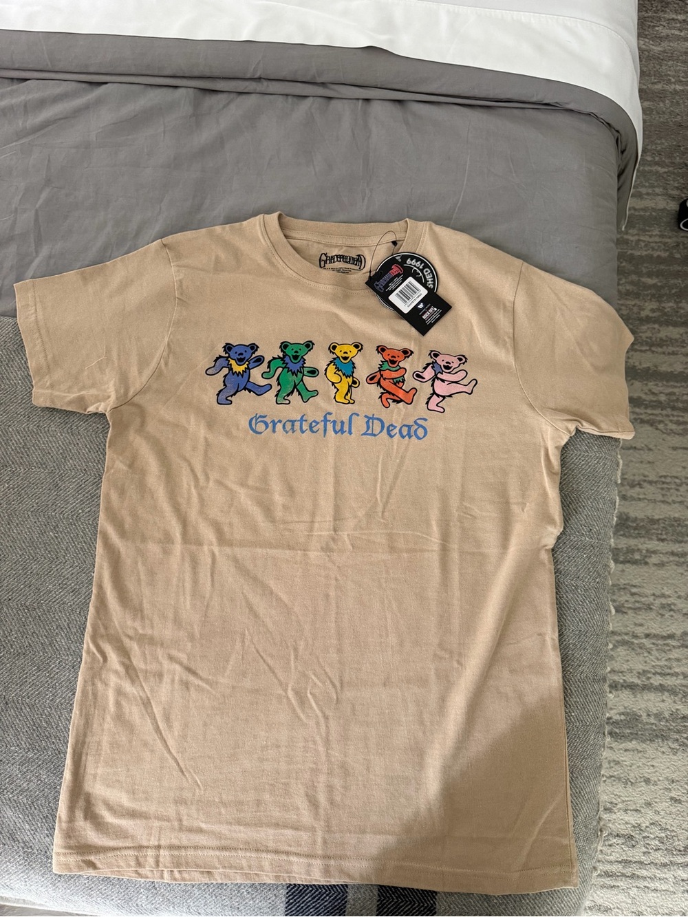 Grateful Dead Dancing Bears T-Shirt Tan NWT Men’s Medium